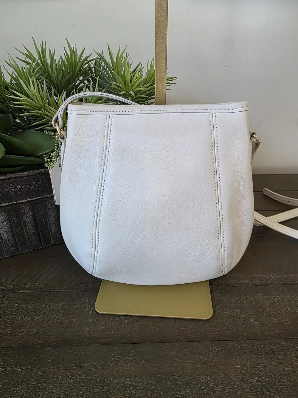 Vintage Coach Small Framed Pouch Crossbody Bag White  Glovetanned Leather USA
